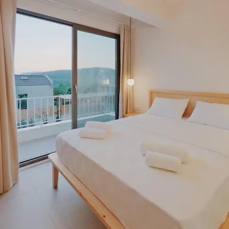 Neo With 2 Private Pools, Bbq, Jacuzzi And Sauna Villa *