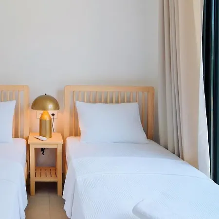 Neo With 2 Private Pools, Bbq, Jacuzzi And Sauna Villa